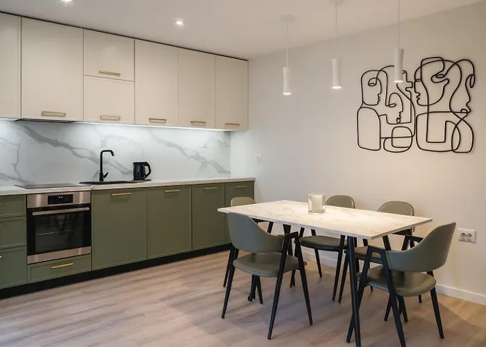 Escape アパート *